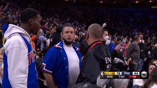  柏林联合防线失误遭升班马羞辱  