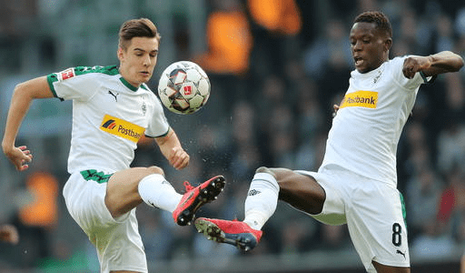  德甲新军圣保利主场首秀爆冷取胜  