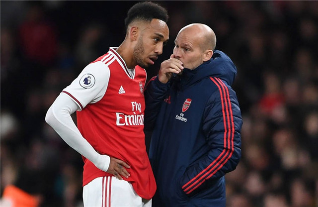  切尔西新帅首秀，主场闷平布莱顿  