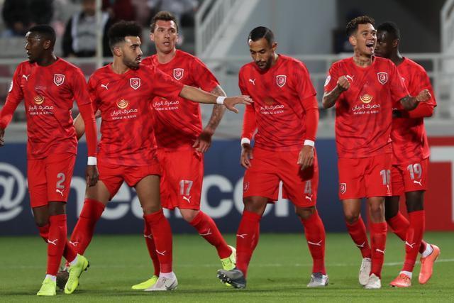  摩纳哥新星闪耀全场独造三球助球队登顶积分榜